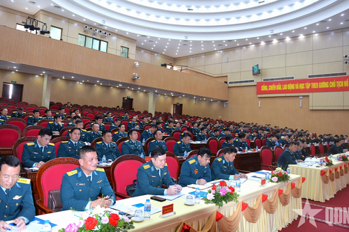Quân chủng Phòng không - Không quân hoàn thành tốt nhiệm vụ quản lý vùng trời, quản lý điều hành bay