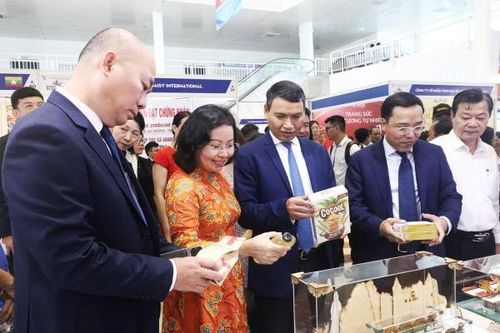 Đẩy mạnh phát triển sản phẩm công nghiệp nông thôn tiêu biểu