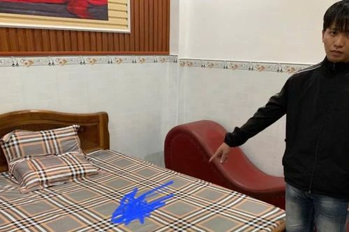 Rủ bạn gái vào nhà nghỉ rồi cướp 40 triệu đồng