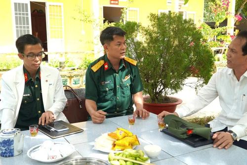 Tháo gỡ khó khăn, nâng tầm y tế nơi đảo xa