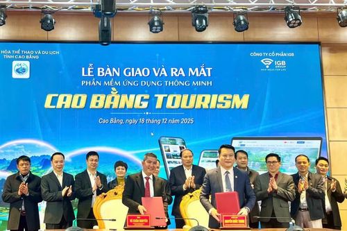 Cao Bằng đẩy mạnh chuyển đổi số lĩnh vực du lịch