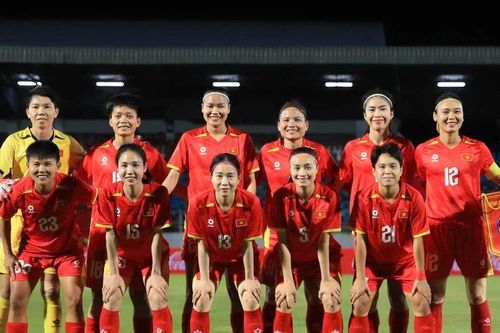 Thủ tướng Phạm Minh Chính gửi thư chúc mừng đội tuyển bóng đá nữ Việt Nam giành HCB SEA Games 33