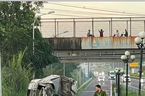 Bệnh viện Chợ Rẫy lên tiếng về vụ xe cứu thương gặp tai nạn thảm khốc trên cao tốc