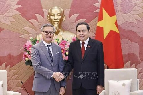 Thúc đẩy mạnh mẽ các dự án hợp tác trọng điểm Việt – Lào