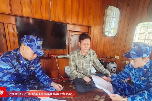 Tạm giữ tàu chở 15.000kg dầu FO không rõ nguồn gốc