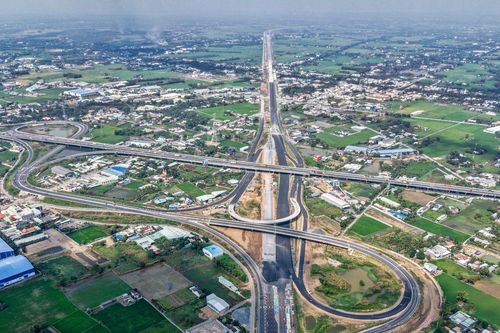 Siêu nút giao nối ba cao tốc qua TPHCM sắp thông xe