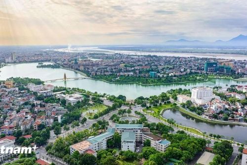Tăng trưởng kinh tế-xã hội của Phú Thọ đạt mục tiêu 2 con số