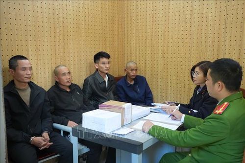 Bắt quả tang các đối tượng mua bán trái phép chất ma túy