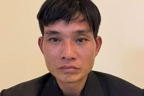 Phát hiện đối tượng lang thang có biểu hiện đáng ngờ, Tổ công tác kiểm tra liền rõ nhân thân