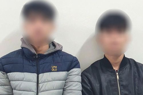 Phanh phui bí mật đáng xấu hổ của 2 thanh niên lúc đêm muộn