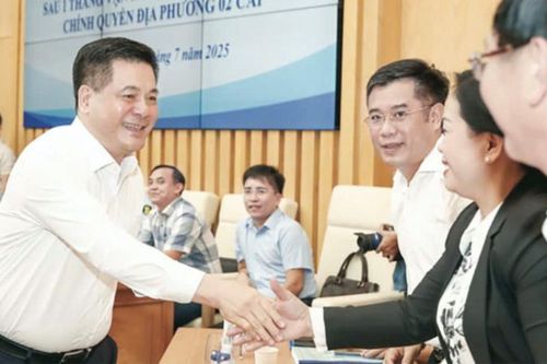 Bộ Công Thương 'vươn mình' cùng đất nước