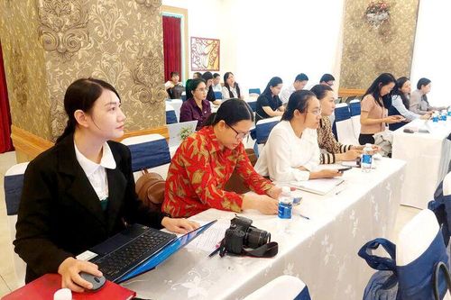 Tập huấn 'Kỹ năng biên tập báo chí trong tòa soạn hội tụ'