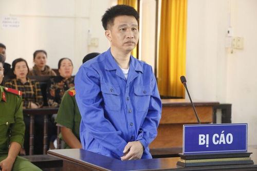Lãnh 8 năm tù vì hành hung 'vợ hờ'