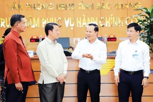 Dấu ấn hợp tác hữu nghị Bắc Giang - Xay Sổm Bun
