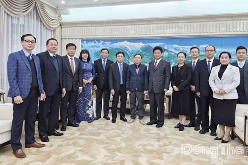 Đoàn công tác tỉnh Đồng Tháp làm việc tại tỉnh Vân Nam (Trung Quốc)