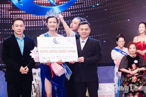 Trái tim nhân ái của 'Trăng khuyết' Việt Nam Nguyễn Thị Minh Tâm