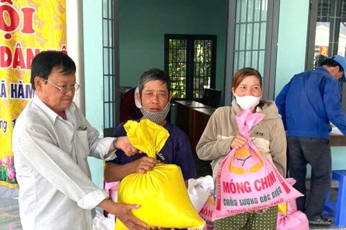 Khi người dân cảm thấy ấm lòng