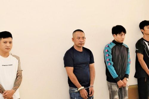 Bắt nhóm tổ chức sử dụng ma túy, thu giữ súng tại Cần Thơ