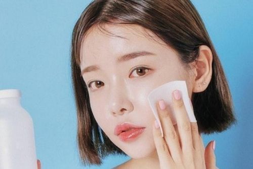 Mẹo trang điểm mùa đông không bị mốc cho lớp nền căng mướt