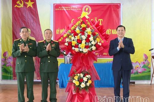 Kỷ niệm 81 năm ngày thành lập QĐND Việt Nam và gặp mặt cựu chiến binh Sư đoàn 355