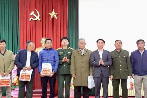 Xã Tây Cốc phát động 'Tháng Dân vận' năm 2025
