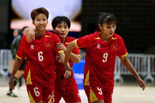 Đội tuyển Việt Nam giành Huy chương Vàng môn futsal nữ SEA Games 33