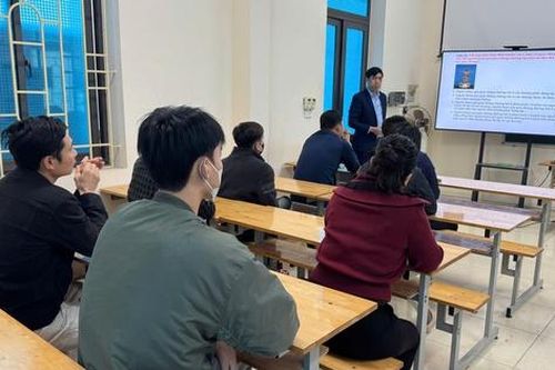 Phú Thọ: Tăng cường tuyên truyền Luật Trật tự, ATGT đường bộ cho học viên học lái xe