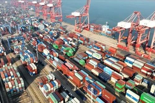 Xuất khẩu tiếp tục là động lực tăng trưởng của Trung Quốc
