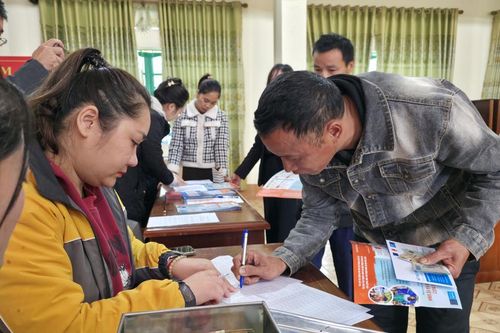 130 hộ xã Tam Kim được hỗ trợ cải thiện nước sạch và vệ sinh