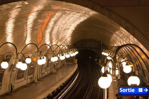 Ma trận tàu điện ngầm Paris: Kỳ tích hạ tầng hơn 120 năm tuổi