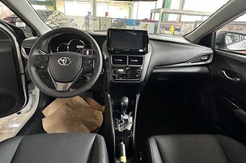 Giá lăn bánh Toyota Vios giảm sốc bằng tiền mặt, rẻ chưa từng thấy, giá chỉ ngang Kia Morning, Hyundai Grand i10