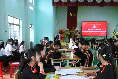 Giảm thiểu tảo hôn và hôn nhân cận huyết thống ở Đắk Lắk - Bài 1: Bức tranh nhiều gam màu đối lập