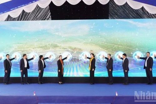 Khánh thành cụm công trình đầu mối Dự án Hồ chứa nước Bản Mồng giai đoạn 1