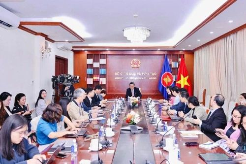 Việt Nam chính thức được thông qua Báo cáo tham chiếu Khung trình độ quốc gia với ASEAN