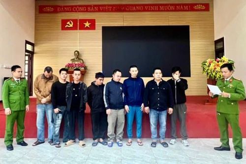 Triệt phá đường dây cá độ trăm tỷ