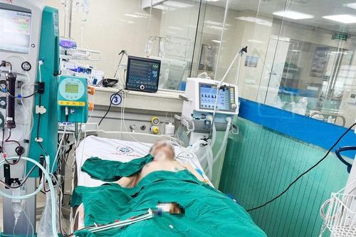 Giành lại sự sống cho người bệnh bị sốc nhiễm khuẩn, áp-xe phổi nguy kịch