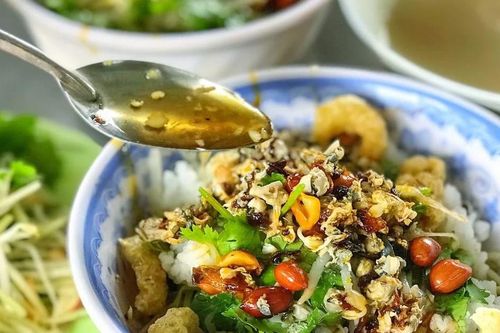 Ẩm thực Huế có gì hấp dẫn khiến du khách quốc tế mê say?