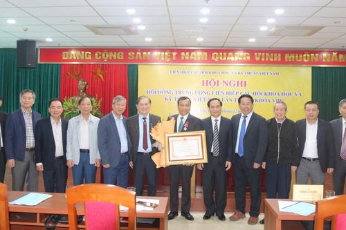 Hội nghị Hội đồng Trung ương Liên hiệp Hội Việt Nam lần thứ 11, khóa VIII