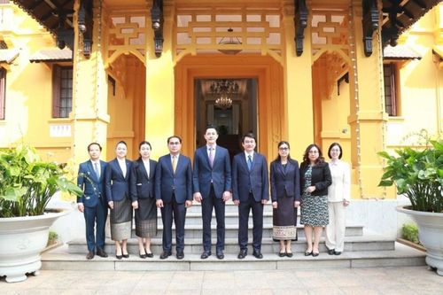 Thứ trưởng Ngoại giao Lê Anh Tuấn tiếp đoàn Vụ Kinh tế, Bộ Ngoại giao Lào