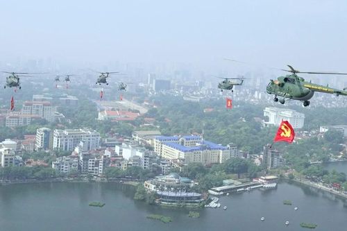 Cánh bay trực thăng dệt trang sử vàng