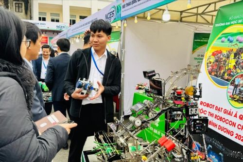 Công nghệ không thể thay thế người thầy