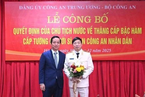 Giám đốc Công an Cao Bằng được thăng hàm Thiếu tướng