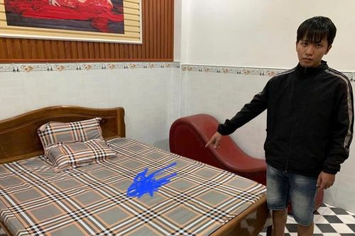 Rủ bạn gái vào nhà nghỉ rồi dùng dao cướp 40 triệu đồng