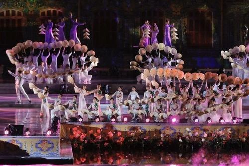 Năm Du lịch quốc gia-Huế 2025: 'Điểm chạm' của đô thị di sản trong kỷ nguyên số
