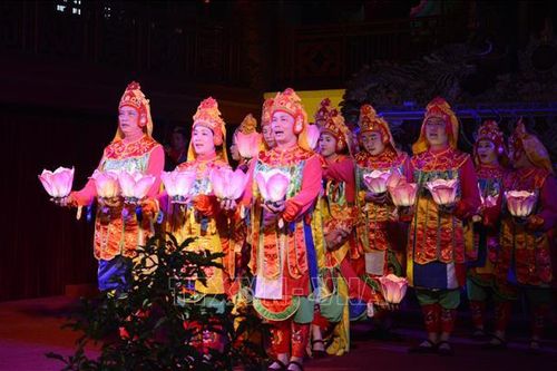 Huế - hình mẫu về phát triển công nghiệp văn hóa và du lịch bền vững
