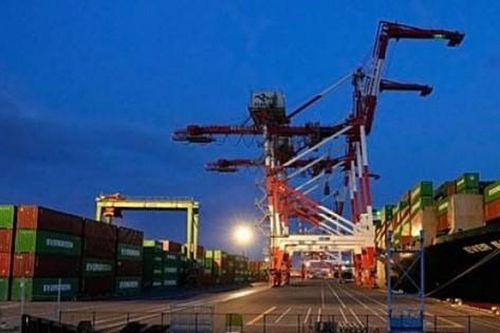 Mỹ 'quay xe', xuất khẩu của quốc gia châu Á này bất ngờ tăng vọt