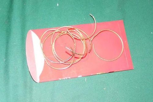 Bất ngờ với cách nữ 9X giấu chồng để mang 8 chiếc vòng vàng đi bán