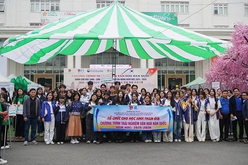 Hơn 1.000 học sinh, sinh viên Đà Nẵng trải nghiệm văn hóa, tìm hiểu học bổng Hàn Quốc