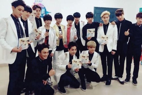 Khép lại với EXO và TFBOYS