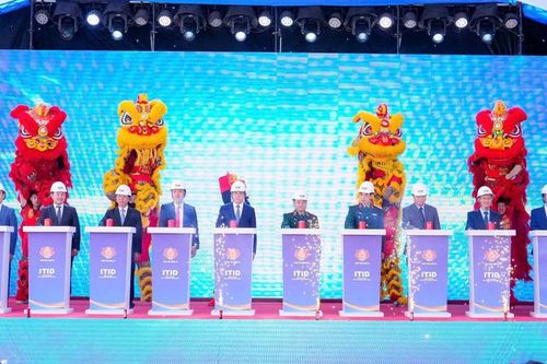 Nghệ An: Khởi công dự án Cảng nước sâu Cửa Lò
